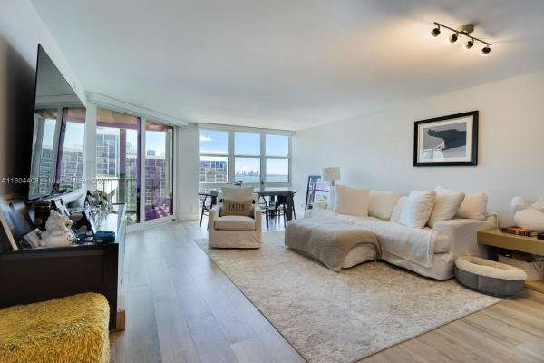 Brickell Place, 1925 Brickell Ave #2003, Miami, Florida 33129, image 3
