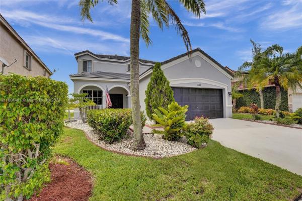 Vista Meadows, 689 Vista Meadows Dr, Weston, Florida 33327, image 1