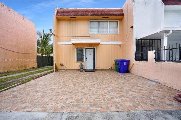Culmer Villas, 624 NW 11th St, Miami, Florida 33136, image 1