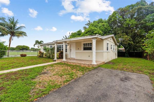 Entin Estates, 2402 NW 178th Ter, Miami Gardens, Florida 33056, image 1