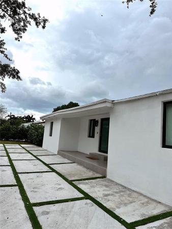 West Flagler Center, 4630 SW 3rd St, Miami, Florida 33134, image 1