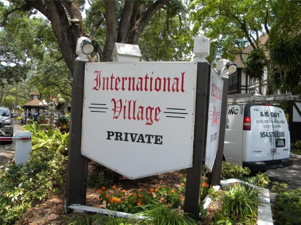 International Village At Inverrary, 3760 W Inverrary Dr #2B, Lauderhill, Florida 33319, image 1