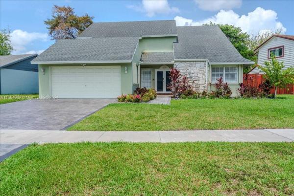 Homestead Lakes Tennessee East, 1473 Egret Rd, Homestead, Florida 33035, image 1
