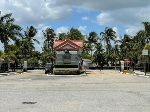 Melrose Parc, 16388 SW 47th Ter #., The Hammocks, Florida 33185, image 3