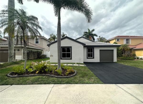 Tapestry, 19179 NW 22nd St, Pembroke Pines, Florida 33029, image 1