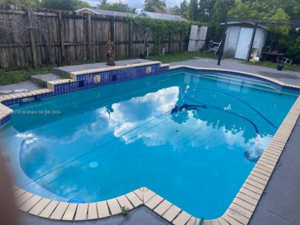 Aurora Park, 21052 SW 91st Ct, Cutler Bay, Florida 33189, image 1
