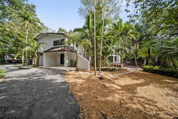 Devonwood, 6525 SW 133rd Dr, Pinecrest, Florida 33156, image 1