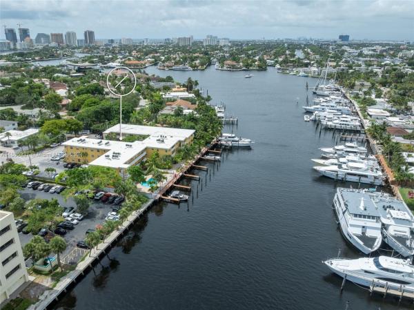 Middle River Villas, 815 Middle River Dr #302, Fort Lauderdale, Florida 33304, image 2