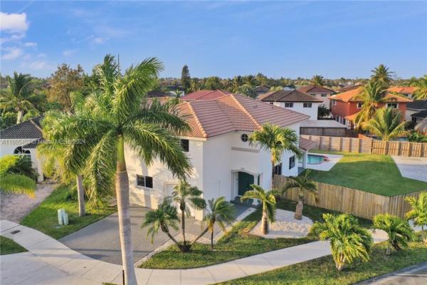 Laguna Ponds, 16630 SW 140th Ave, Richmond West, Florida 33177, image 1