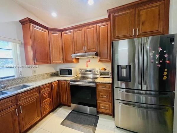 Palm Gate, 1004 SW 49th Ave, Margate, Florida 33068, image 1