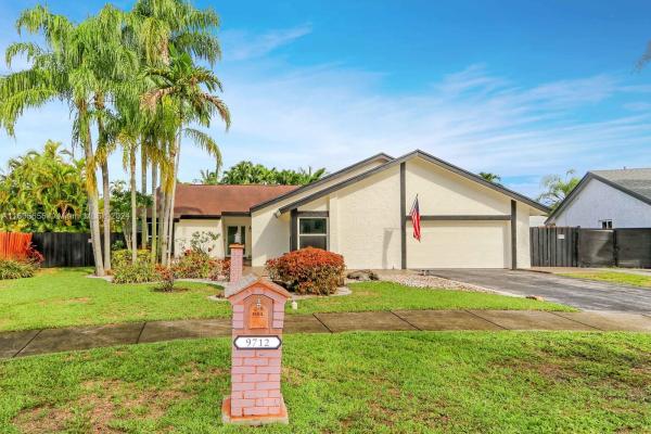 Calusa Club Estates, 9712 SW 132nd Pl, The Crossings, Florida 33186, image 1