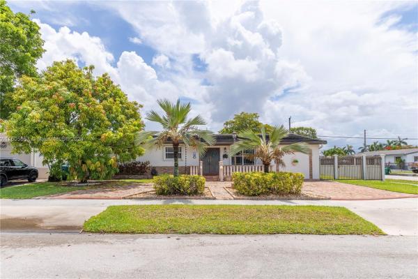 Miller Heights, 4840 SW 91st Ave, Olympia Heights, Florida 33165, image 1