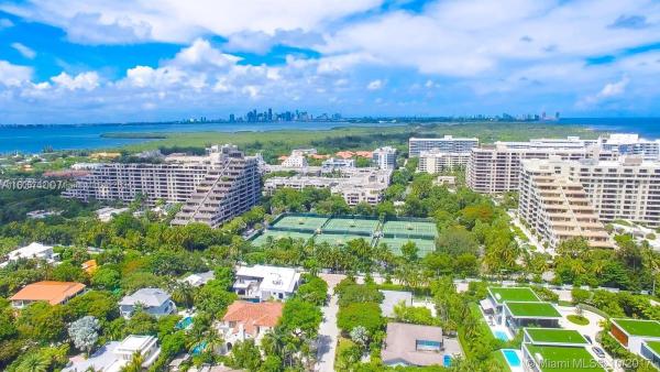 The EmeraldBay At Key Colony, 151 Crandon Blvd #440, Key Biscayne, Florida 33149, image 2