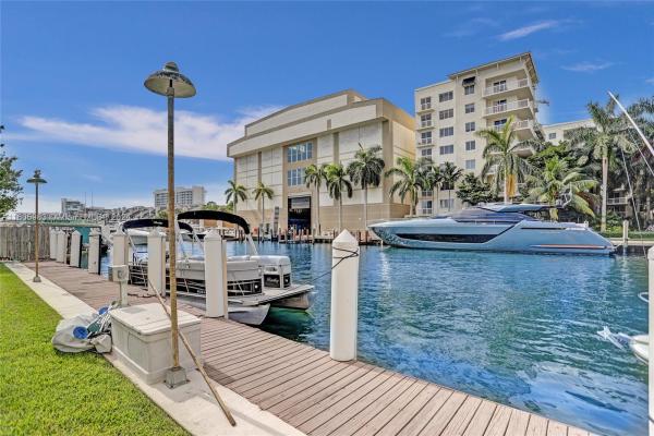The Caravel, 1700 SE 15th St #109, Fort Lauderdale, Florida 33316, image 1