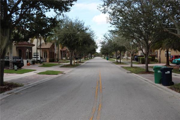 Kenwood, 1780 NW 15th St, Miami, Florida 33125, image 1
