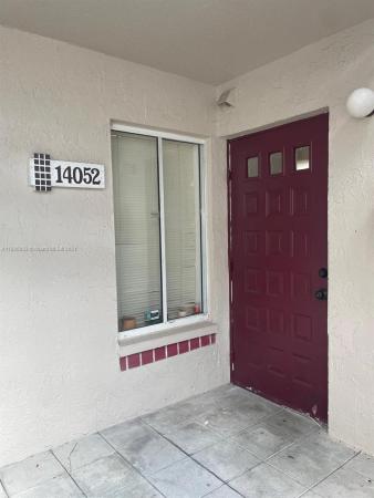 Parc Vista, 14052 SW 91st Ter, Kendall, Florida 33186, image 2