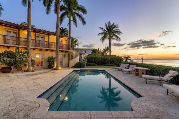 Nautilus, 4810 N Bay Rd, Miami Beach, Florida 33140, image 1