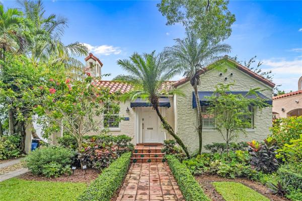 Granada, 625 Navarre Ave, Coral Gables, Florida 33134, image 2