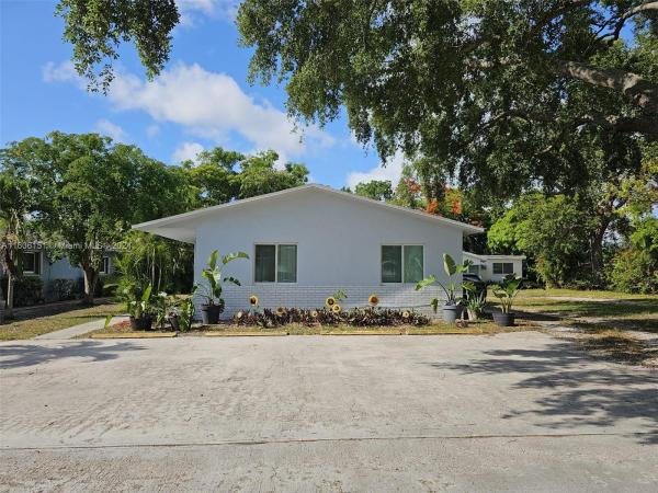 Dania Heights, 237 SW 4th St, Dania Beach, Florida 33004, image 1