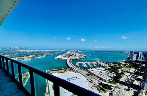 MarinaBlue, Miami, Florida 33132, image 1
