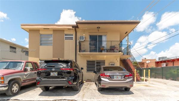 Hialeah Townhouses, 23 W 13th St, Hialeah, Florida 33010, image 1