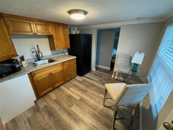 65 NE 24th St #61 A, Wilton Manors, Florida 33305, image 1