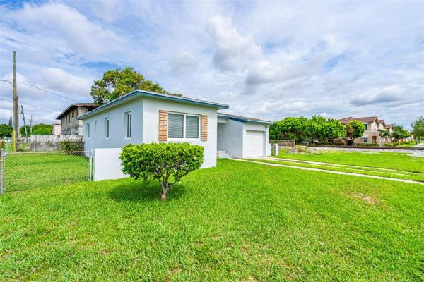 Para Villa Heights, 7200 NW 19th Ave, Gladeview, Florida 33147, image 2