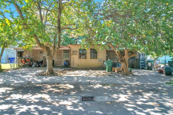Allapattah Homesites, 1860 NW 27th St, Miami, Florida 33142, image 1