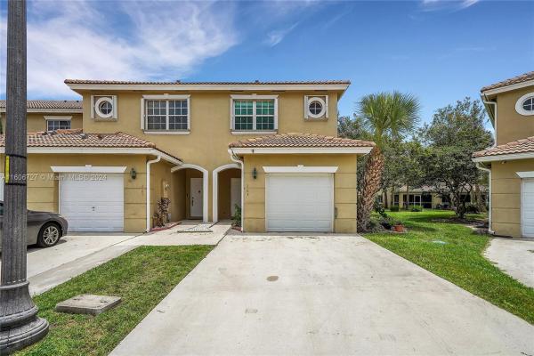 Pelican Pointe, 363 SW 121st Ave #363, Pembroke Pines, Florida 33025, image 1