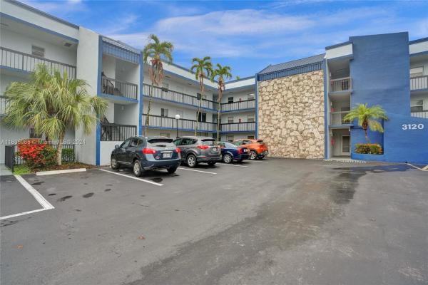 Holiday Springs, 3120 Holiday Springs Blvd #204, Margate, Florida 33063, image 1