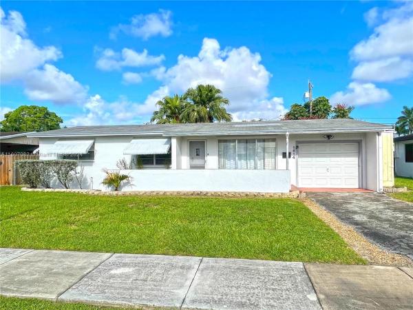 Laurel Manor, 1614 NW 8th Ter, Homestead, Florida 33030, image 1