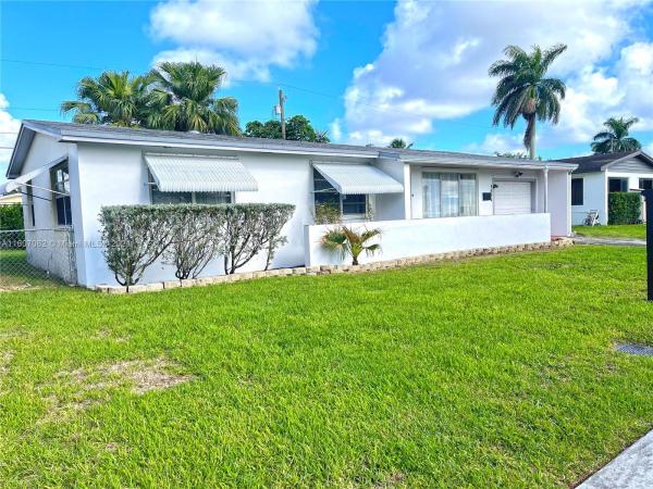 Laurel Manor, 1614 NW 8th Ter, Homestead, Florida 33030, image 3