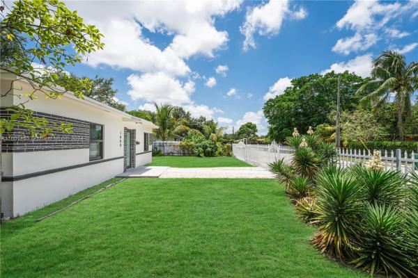 Serino, 1800 NW 86th Ter, West Little River, Florida 33147, image 3