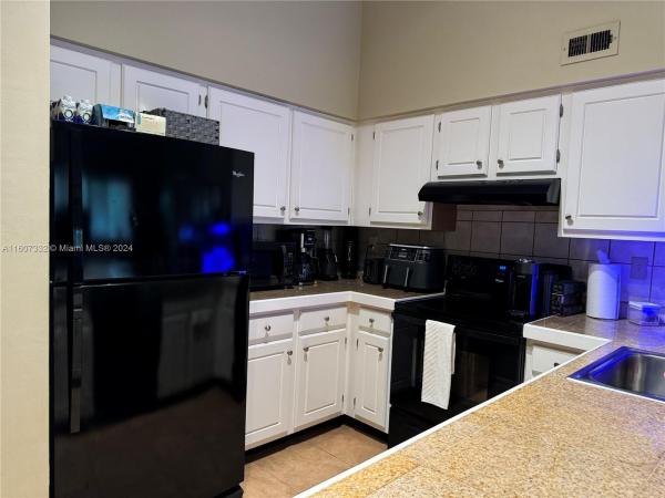 Marina Oaks, 2445 SW 18th Ter #1118, Fort Lauderdale, Florida 33315, image 1