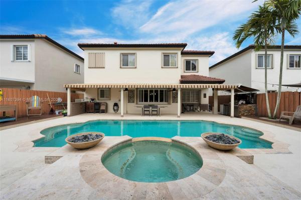 Laroc Estates, 16634 SW 50th Ter, Kendale Lakes, Florida 33185, image 3
