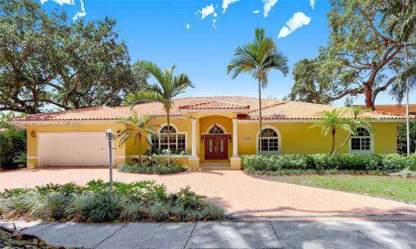 Coral Gables Residential, 1033 Almeria Ave, Coral Gables, Florida 33134, image 1