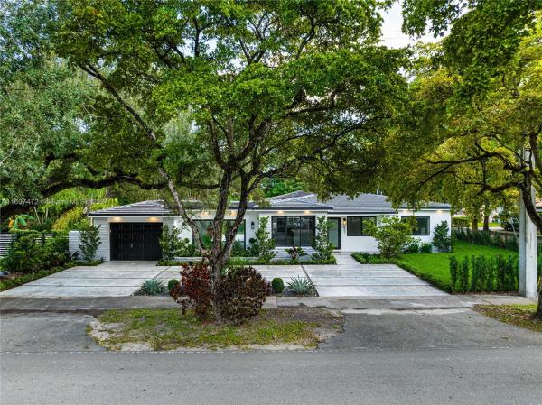Granada, 831 Cortez St, Coral Gables, Florida 33134, image 2
