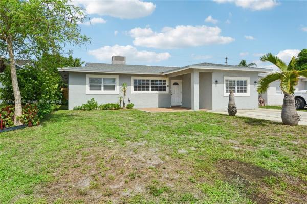 North Pompano Beach, 3731 NE 17th Ave, Pompano Beach, Florida 33064, image 1
