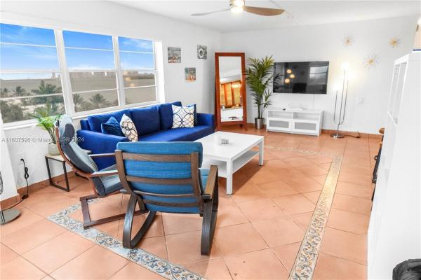 Bayshore Yacht & Tennis Club, 7904 West Dr #601, North Bay Village, Florida 33141, image 2