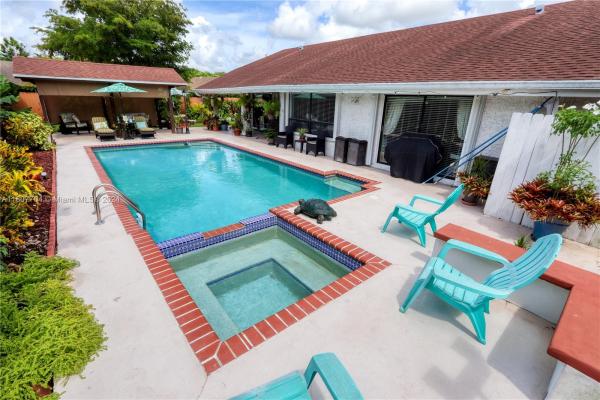 Calusa Club Estates, The Crossings, Florida 33186, image 1