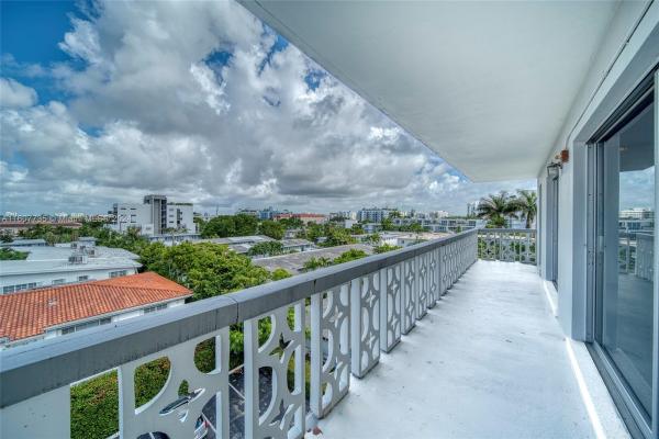 Summit, 9700 E Bay Harbor Dr #508, Bay Harbor Islands, Florida 33154, image 1