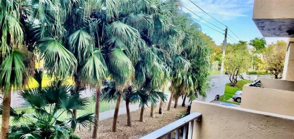 Vecino Del Mar, 2350 NE 135th St #212, North Miami, Florida 33181, image 1