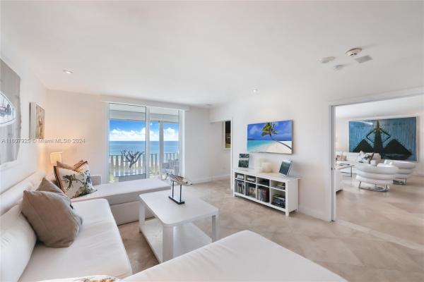 Island House, 200 Ocean Lane Dr #907, Key Biscayne, Florida 33149, image 3