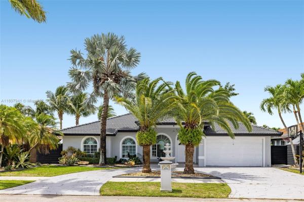 14310 SW 29th St, Unincorporated Dade County, Florida 33175, image 3