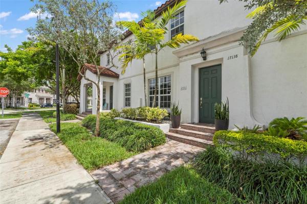 Kendall Commons Townhomes, Kendall, Florida 33196, image 1