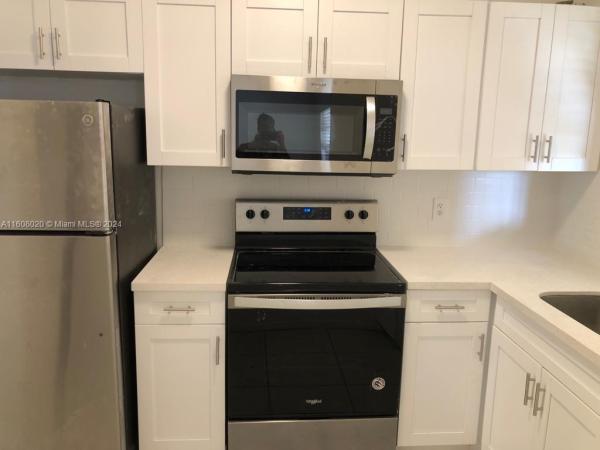 University Manors, 2041 NW 81st Ave #416, Pembroke Pines, Florida 33024, image 1
