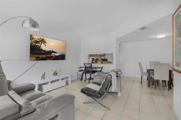 Rozland, 15346 SW 72nd St #22-11, Kendall West, Florida 33193, image 1