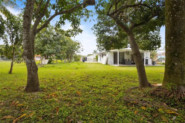Little River Tracts, 10845 NW 19th Ave, Westview, Florida 33167, image 1