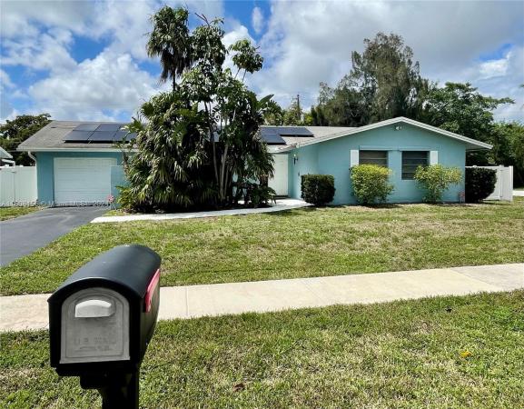 Marlboro Estates, 6801 SW 42nd Ct, Davie, Florida 33314, image 1