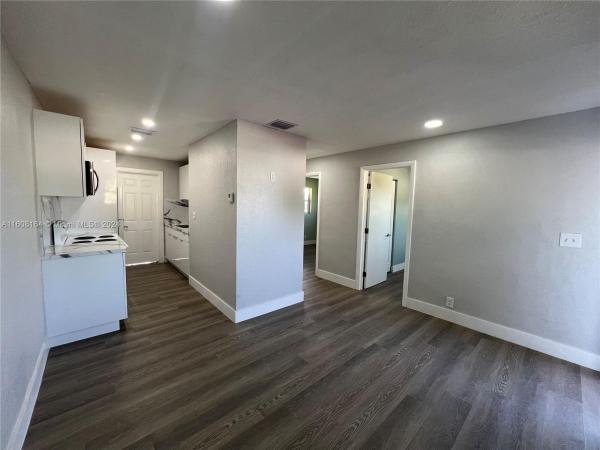 Sunny Haven, 26501 SW 138th Ct, Naranja, Florida 33032, image 2